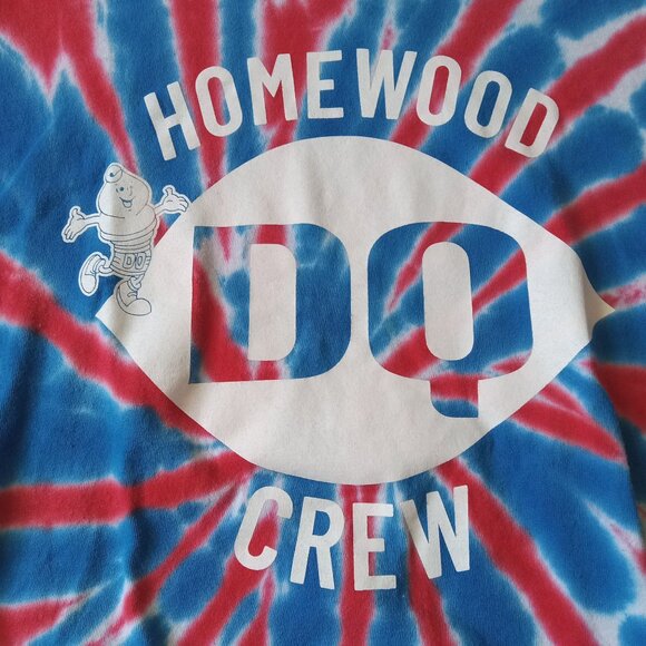 Dairy Queen Graphic Print Crew Neck Sweatshirt and 2 T-Shirts Bundle Size Medium - Picture 2 of 12